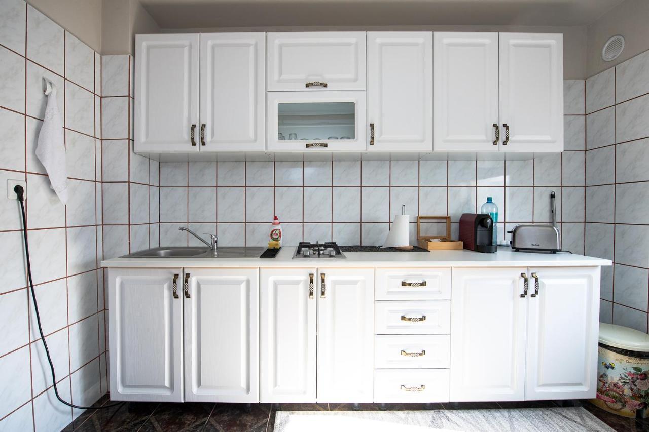 Apartament S46 Roman Luaran gambar